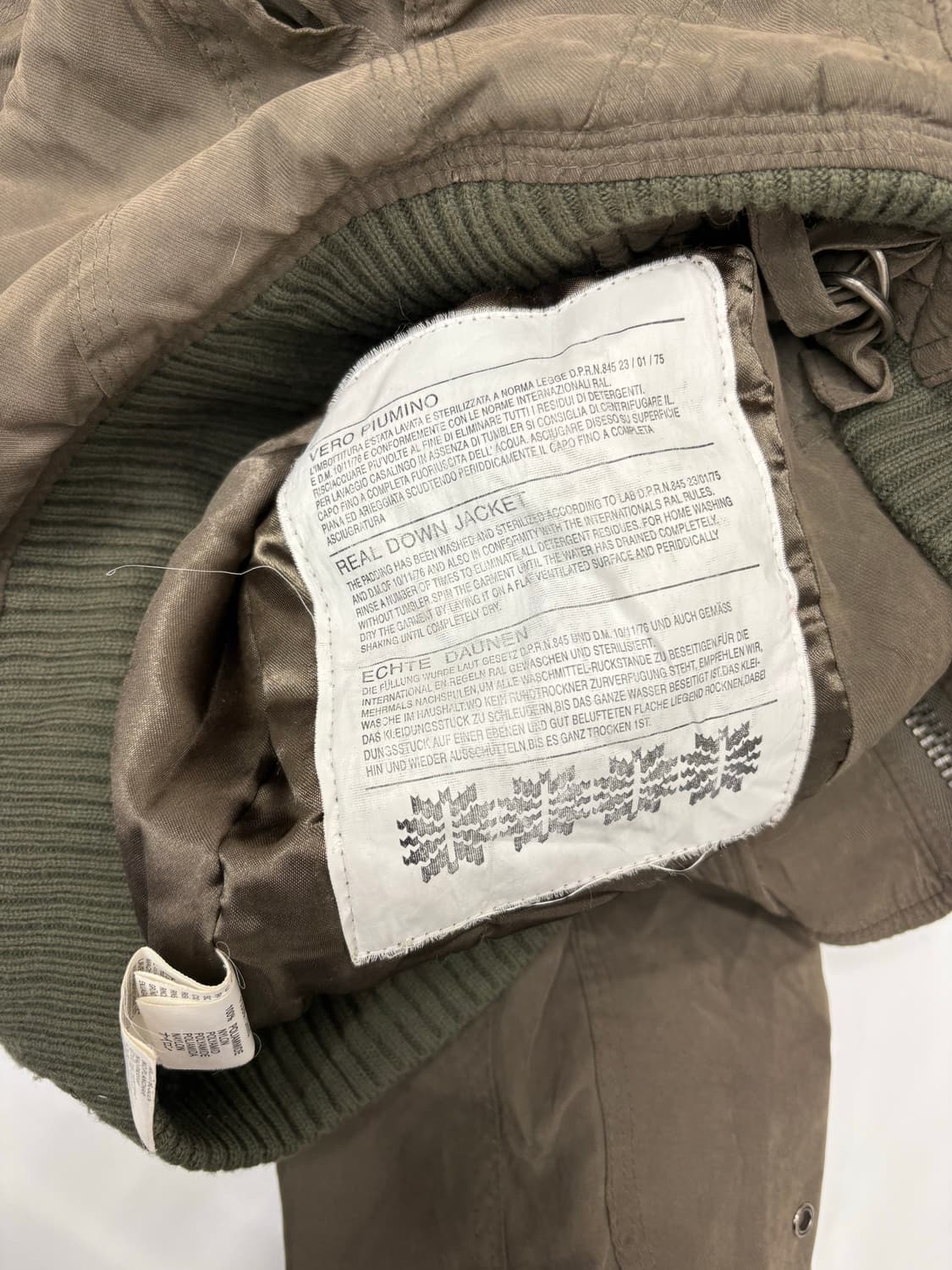 디젤 00s 퍼 후디 크롭자켓 상품이미지6