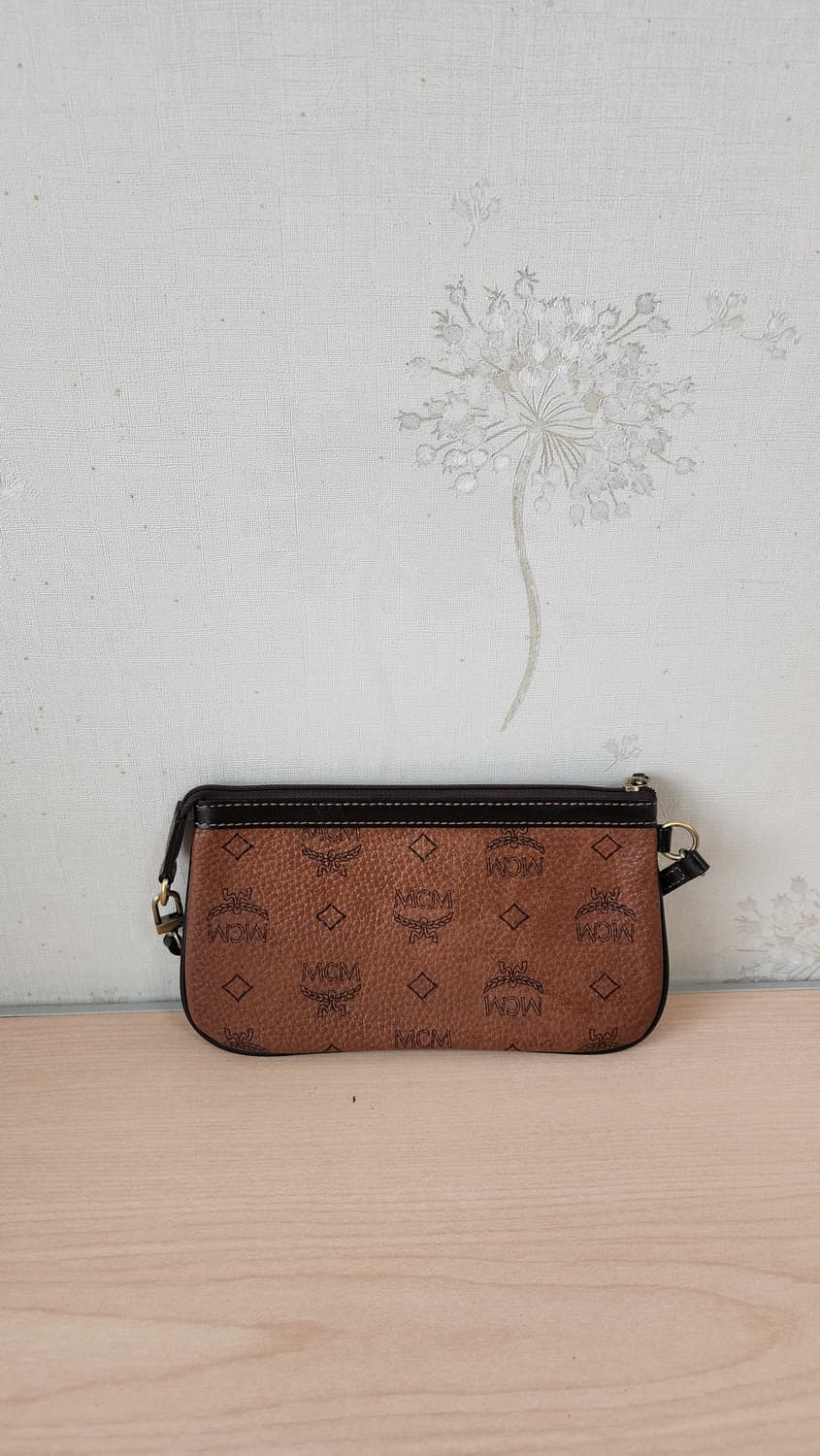MCM 시그니처 비세토 미니 파우치 백 상품이미지2