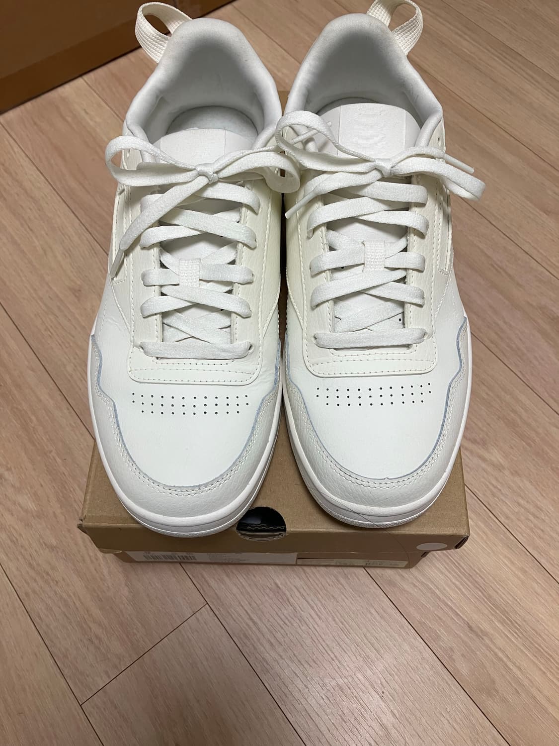 무인양품 리복 스니커즈 270 상품이미지1