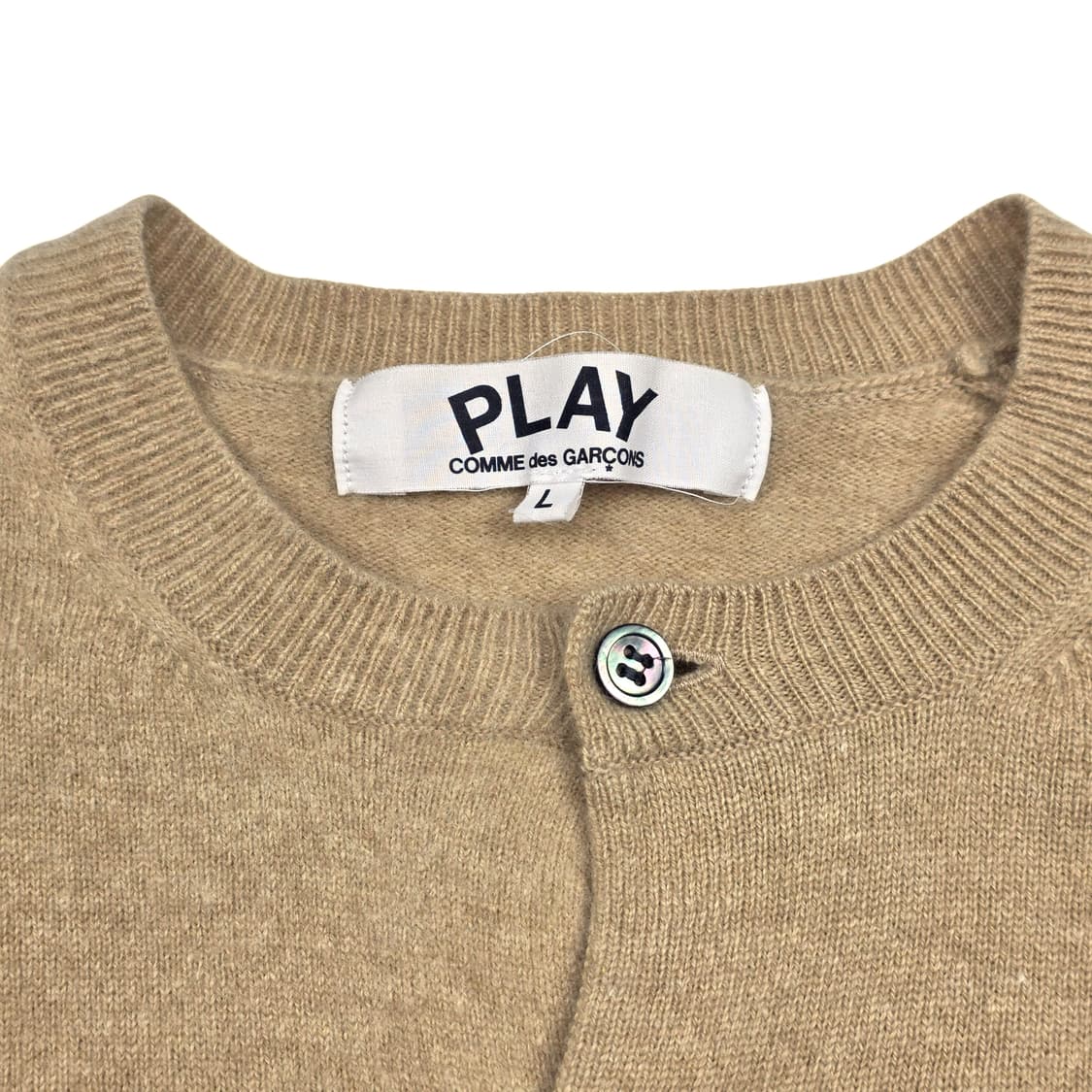 꼼데가르송 플레이 여성 라운드넥 가디건 베이지 상품이미지4