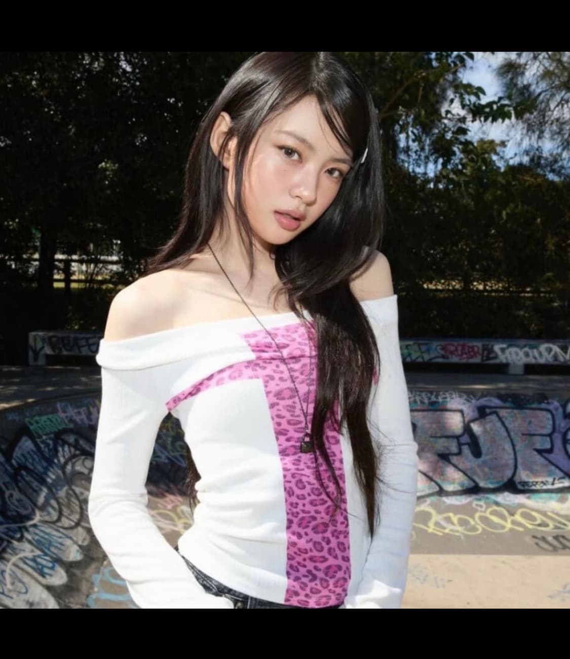 오마이티 레오파드 크로스 니트 상품이미지2