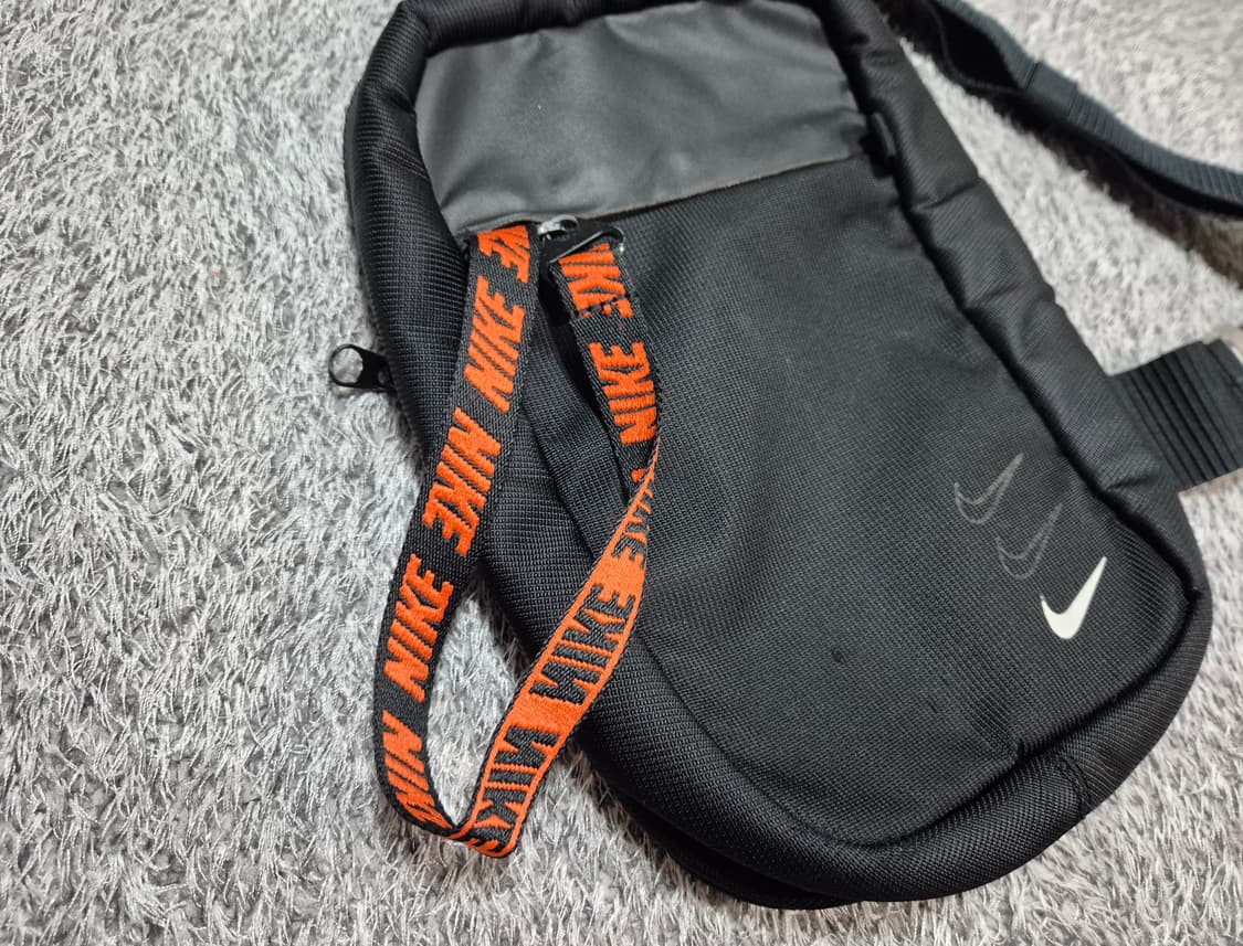 나이키 에센셜 힙팩 상품이미지2