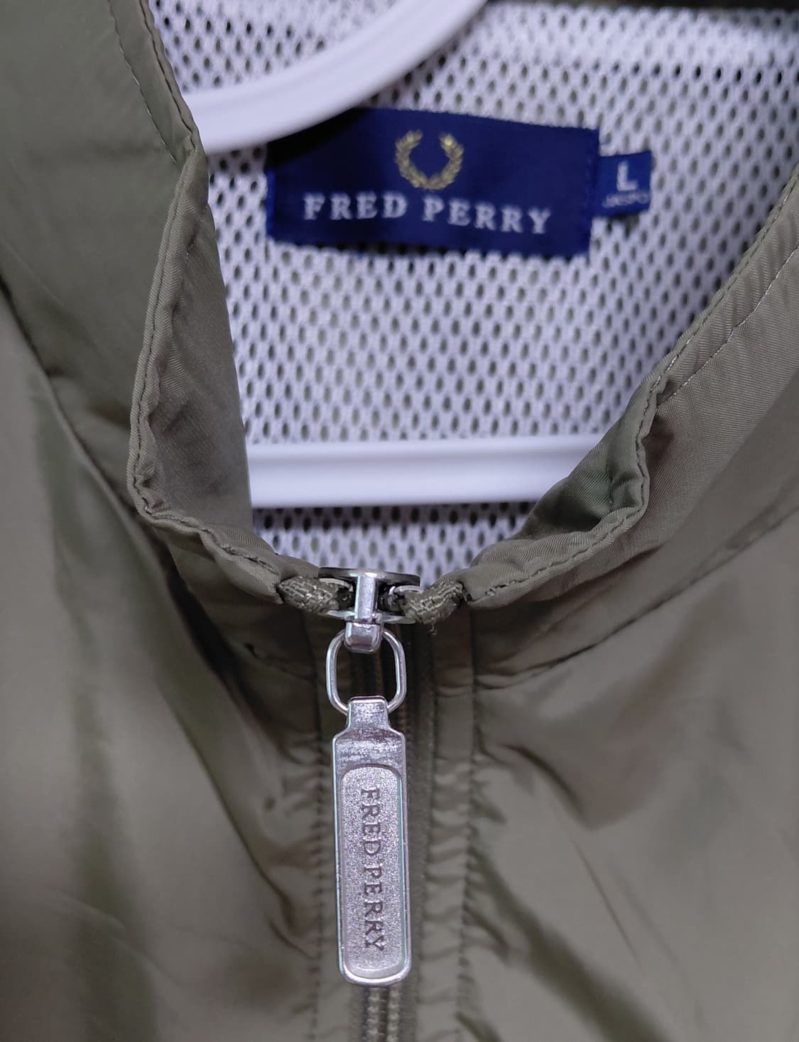 [L] Fred Perry 히트유니온 정품 올리브 카키 베스트 상품이미지5