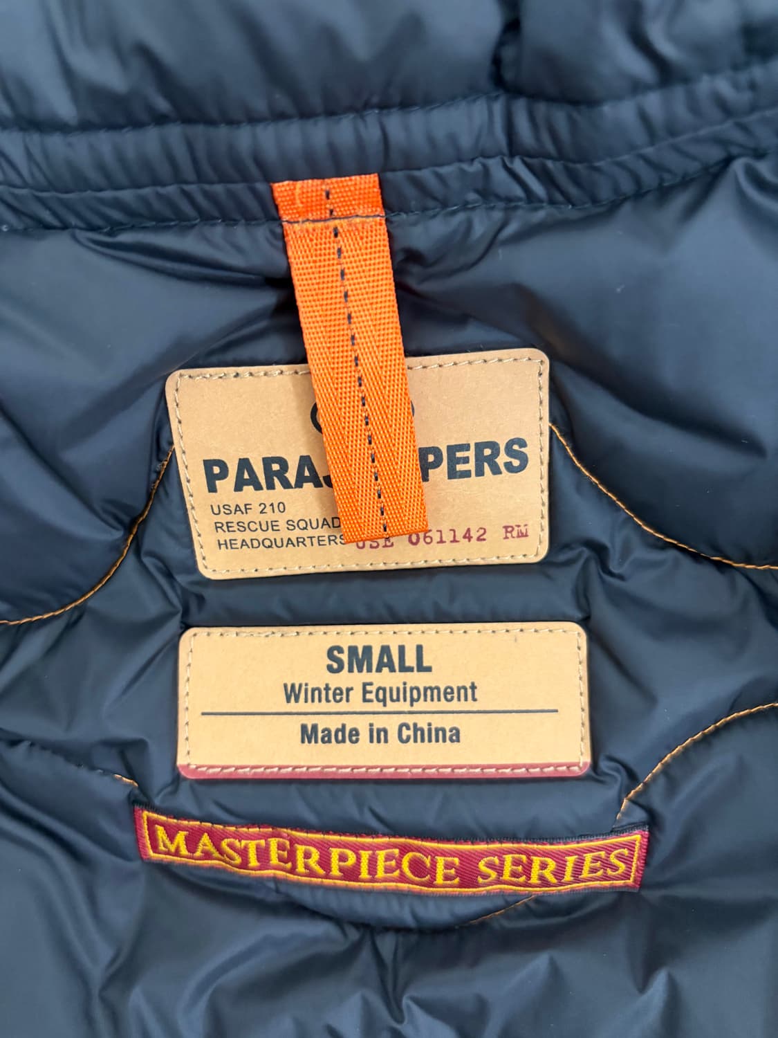 파라점퍼스 라이트핸드 블랙 S[100-105]사이즈 새상품급 상품이미지2