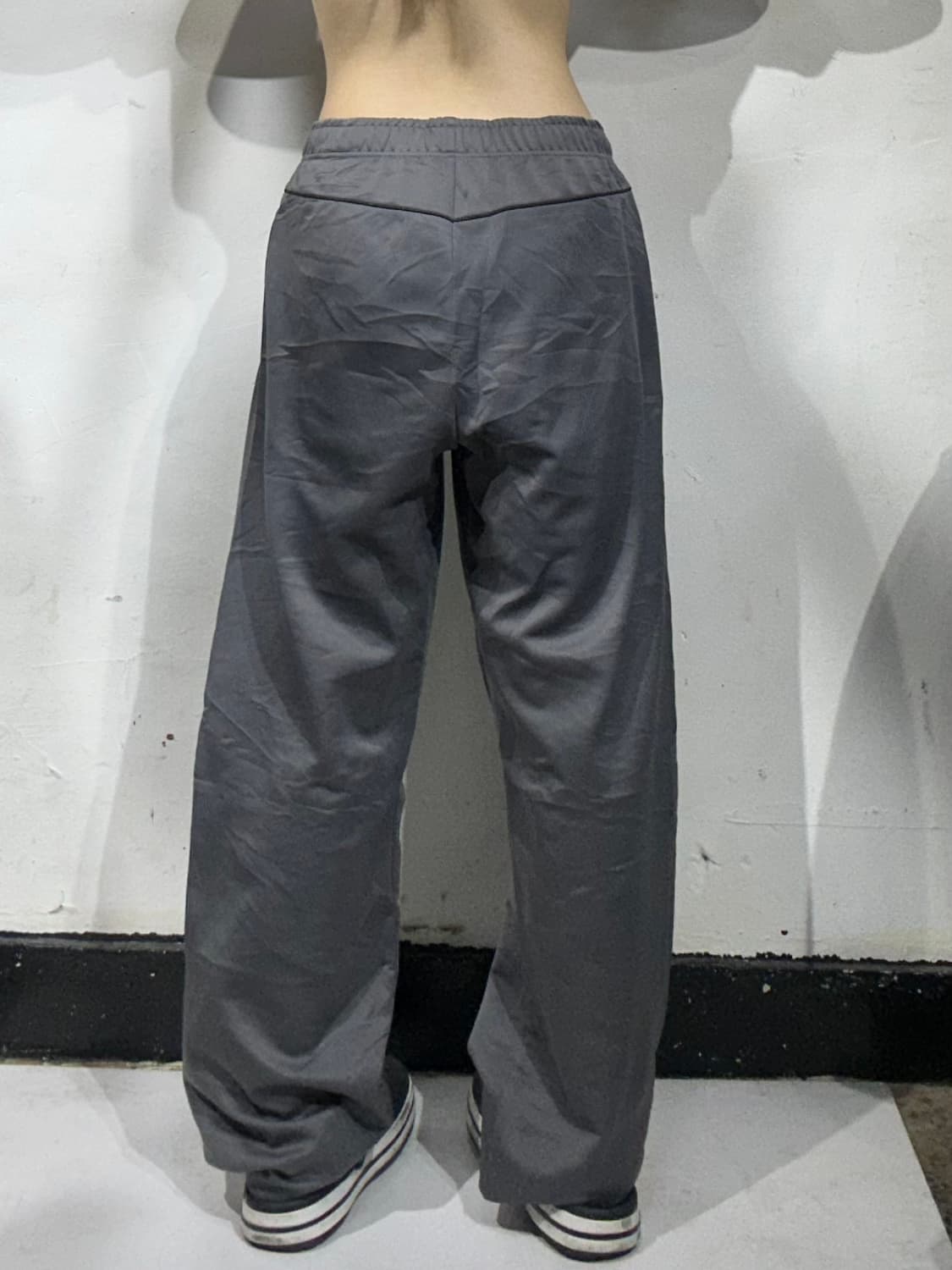 미즈노 차콜 와이드 사이드 라인 팬츠  상품이미지3