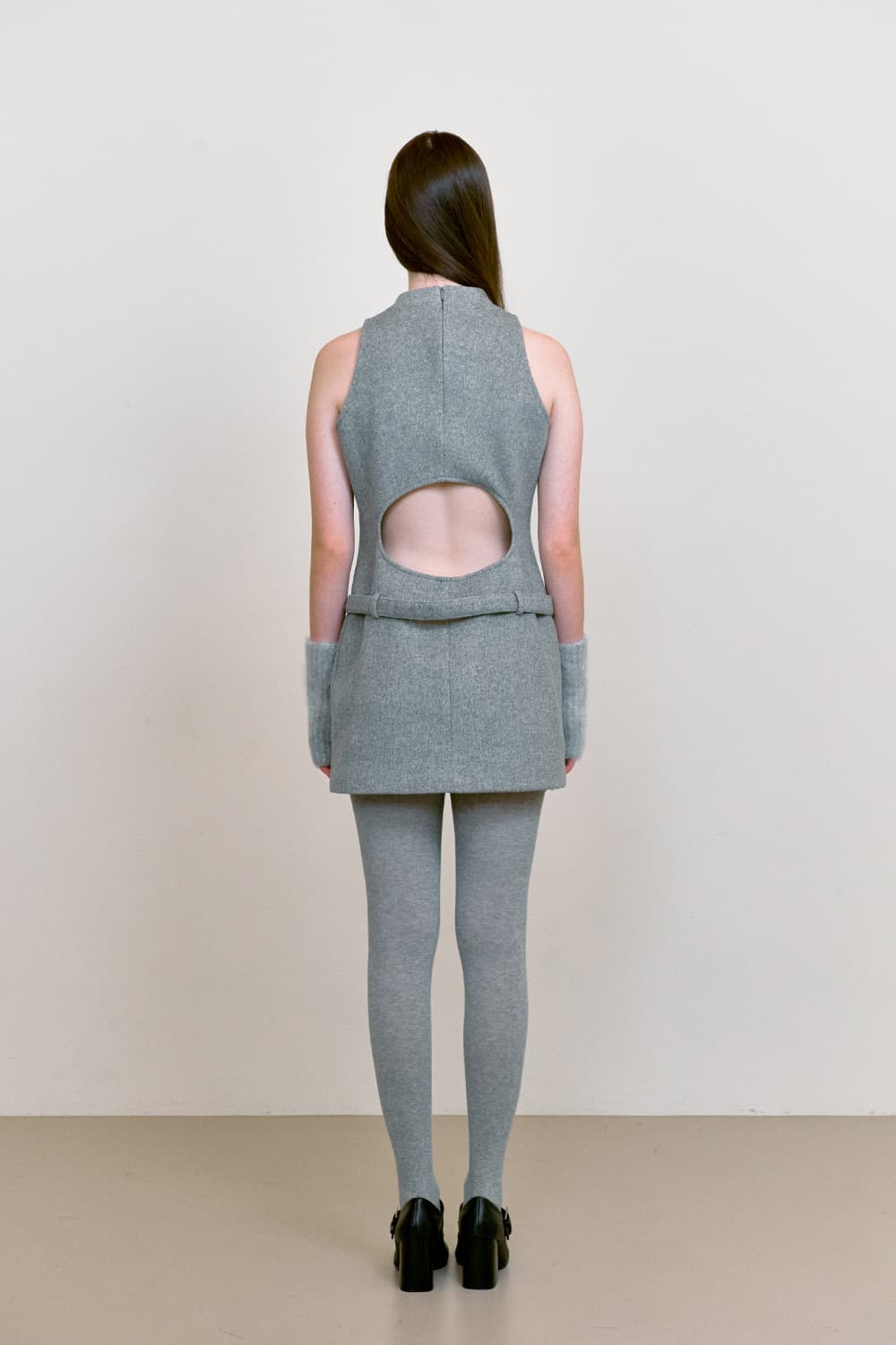 페인츄얼 Cut-out Sleeveless Halter Dress 상품이미지2