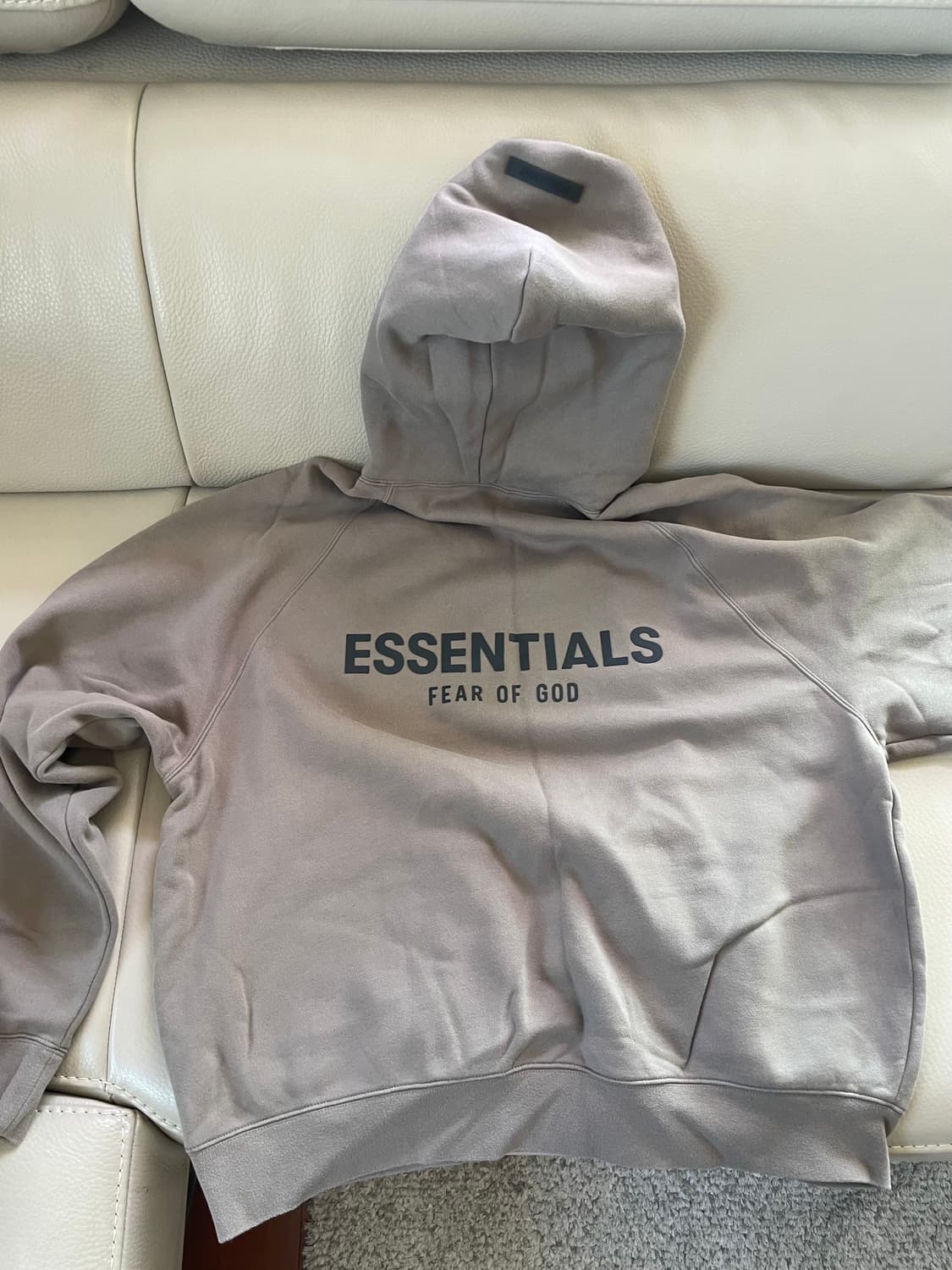 피오갓 에센셜 후드티 L 사이즈 팝니당 (백로고임다) 상품이미지1