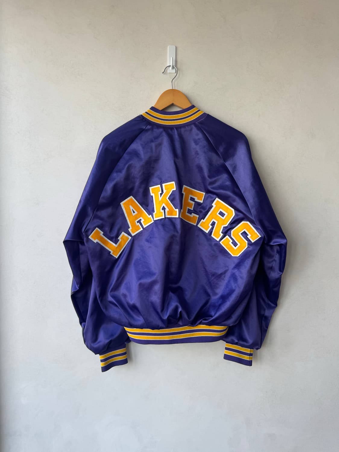 90s Chalk Line Lakers 바시티 자켓 상품이미지8