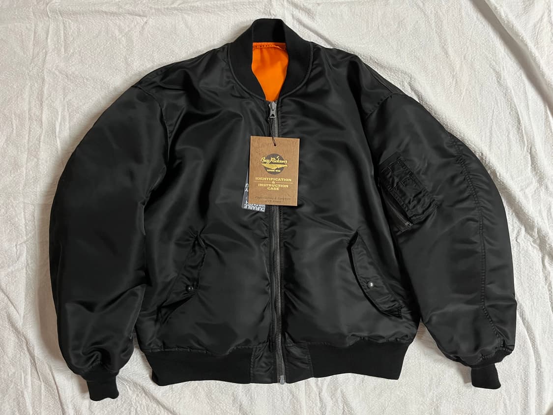 (새상품)버즈릭슨 x 바이닐아카이브 x 빔즈재팬 콜라보 MA-1 자켓 상품이미지1