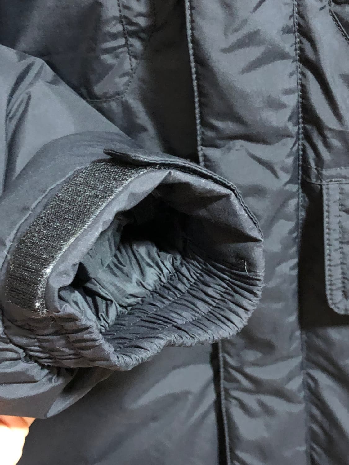 몽벨 빈티지 블랙 덕 다운 패딩 파카 상품이미지4