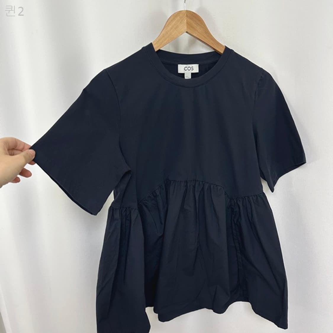 COS 코스 여자 반팔티 임부복티 검정 M  상품이미지4