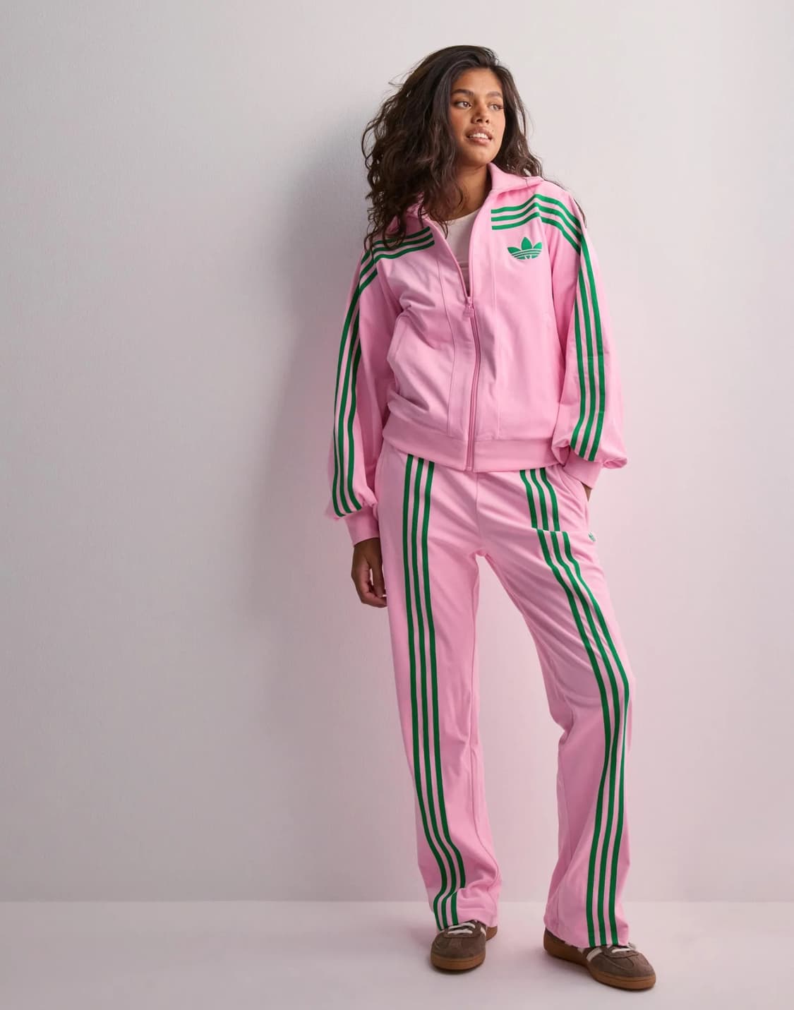 아디다스 벨루어 핑크 트레이닝 세트 상품이미지8