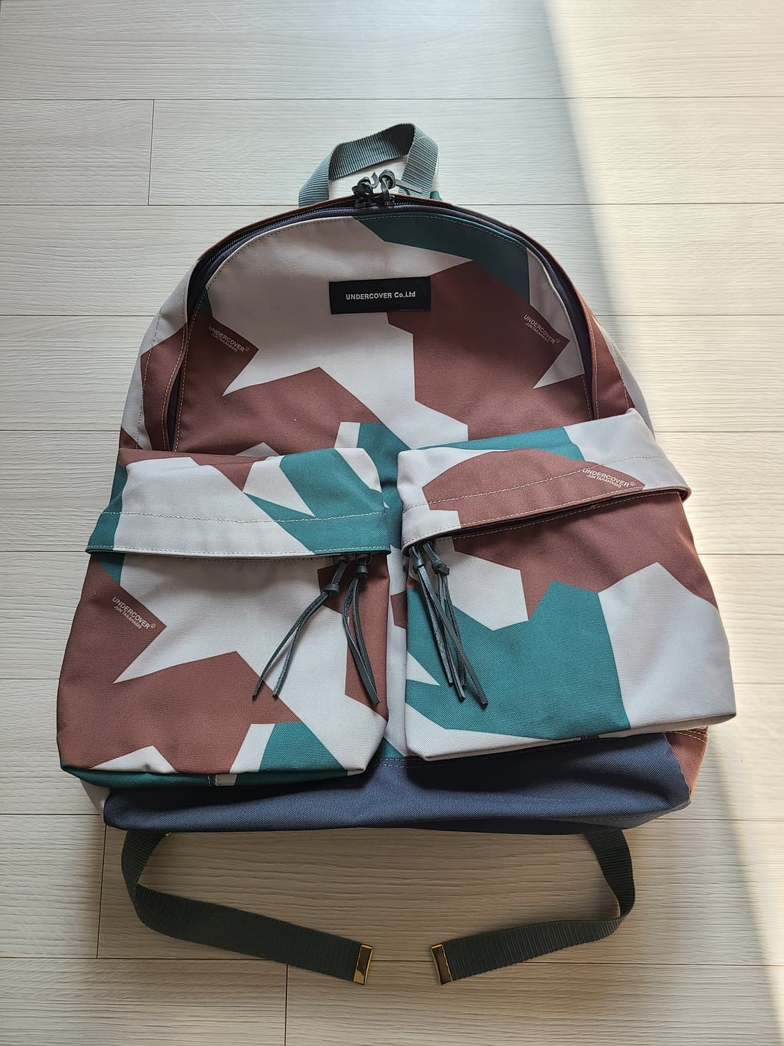 언더커버 백팩 카모 상품이미지1