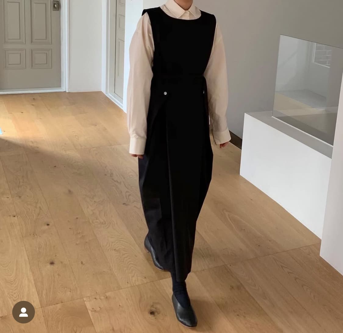 파치멘트 프롬 롱 슬리브 원피스 상품이미지1