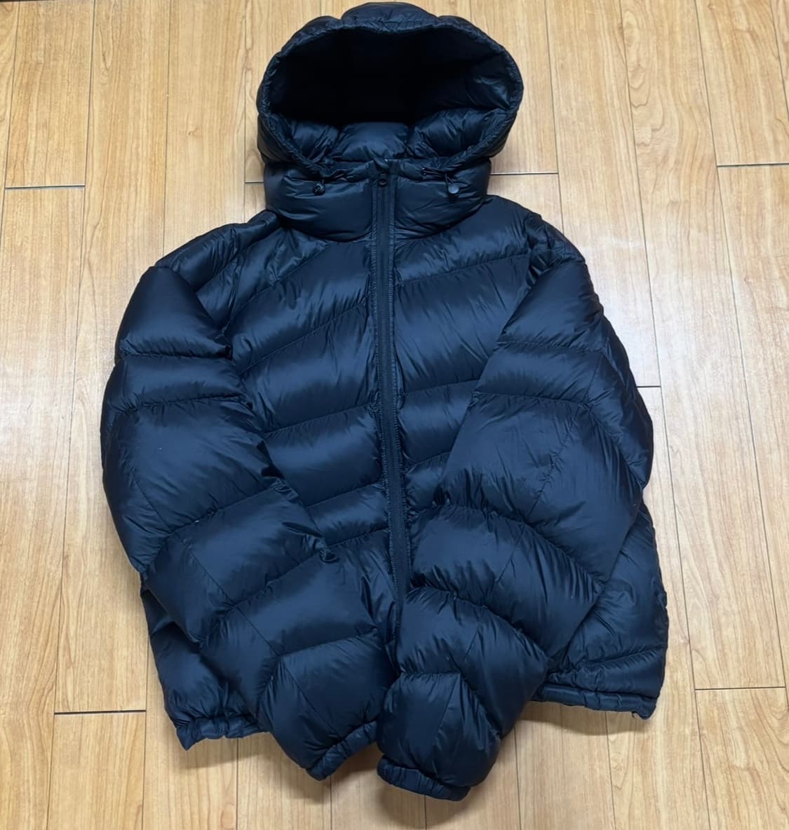 [2] 밈더워드로브 X 코인서울 다이애그널 라이닝 다운점퍼 패딩 상품이미지2