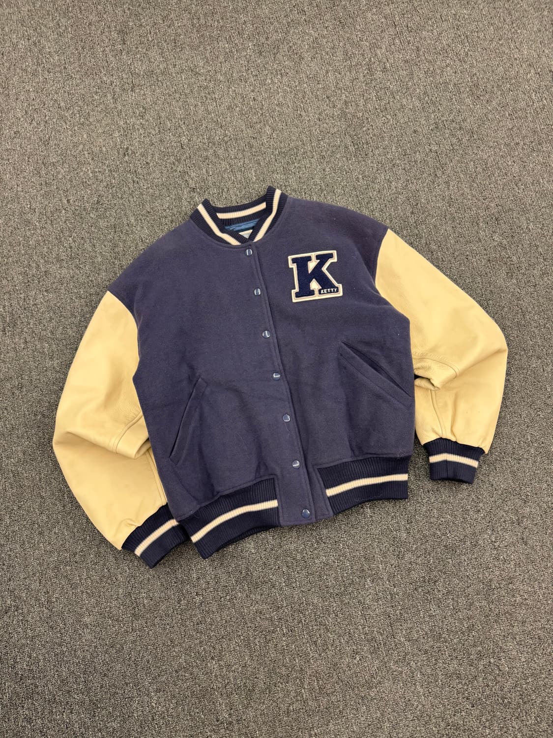 M)KETTY 빈티지 레더 바시티자켓 상품이미지2