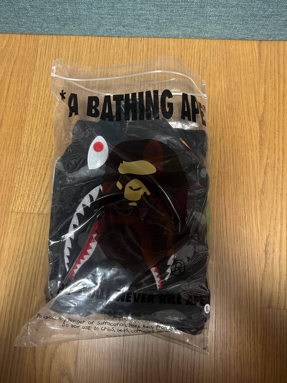 베이프 샤크후드 블랙 (급처) 상품이미지2