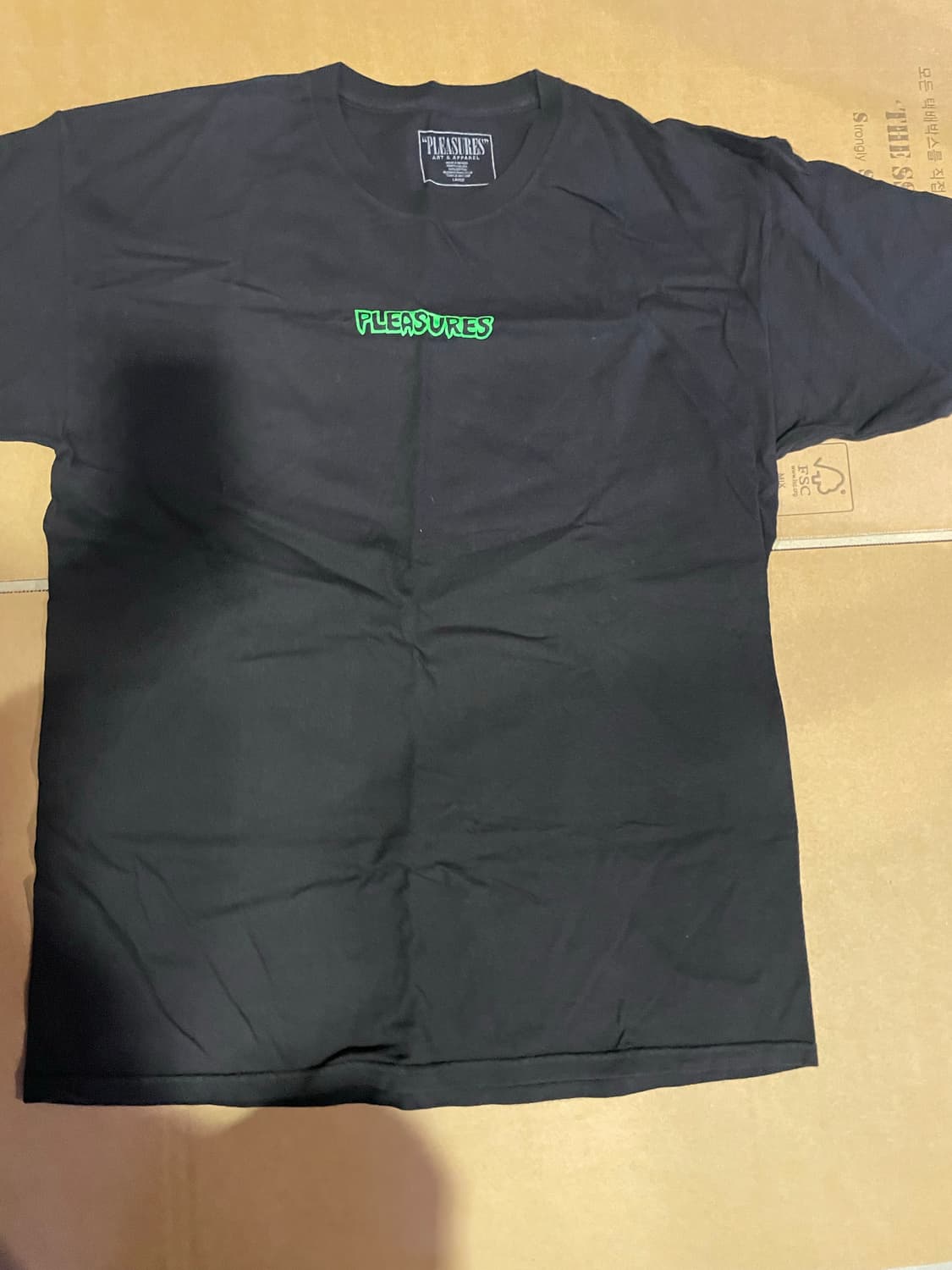 플레져스 Pleasures 티셔츠 라지 상품이미지1