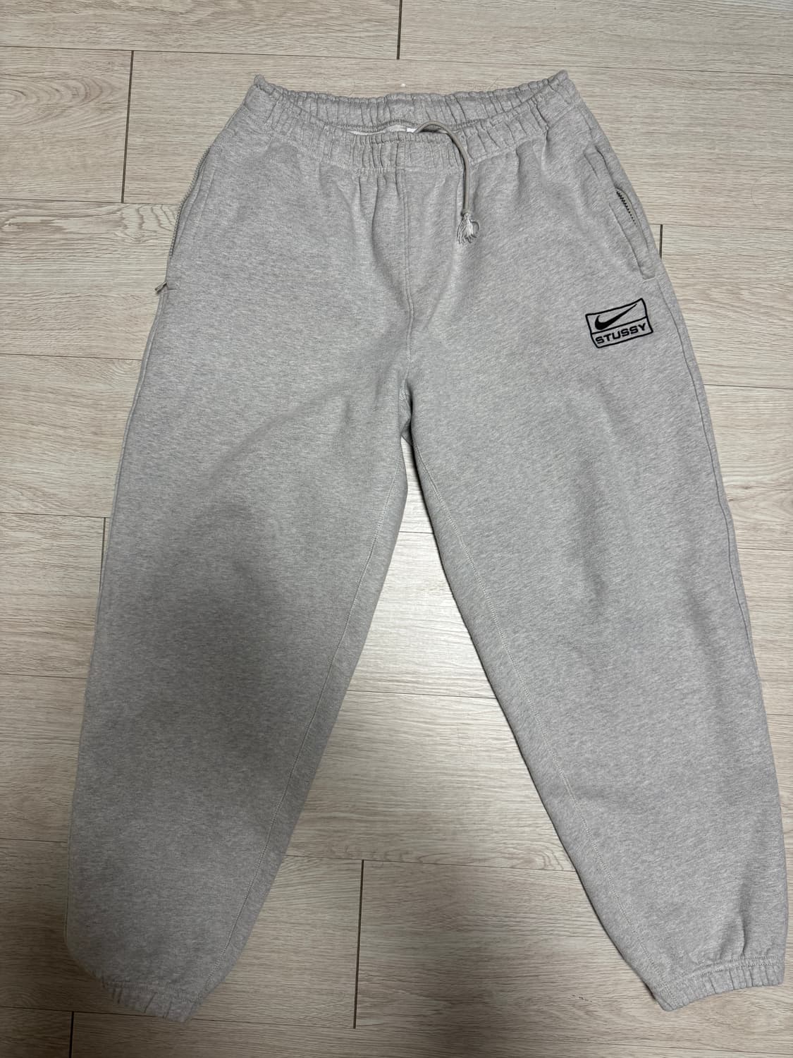 [M]나이키 스투시 플리스 팬츠 그레이 상품이미지1