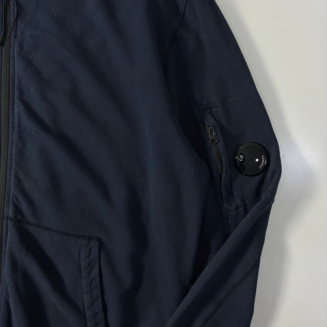 C.P company 씨피컴퍼니 라이트 고글 후드집업 상품이미지3