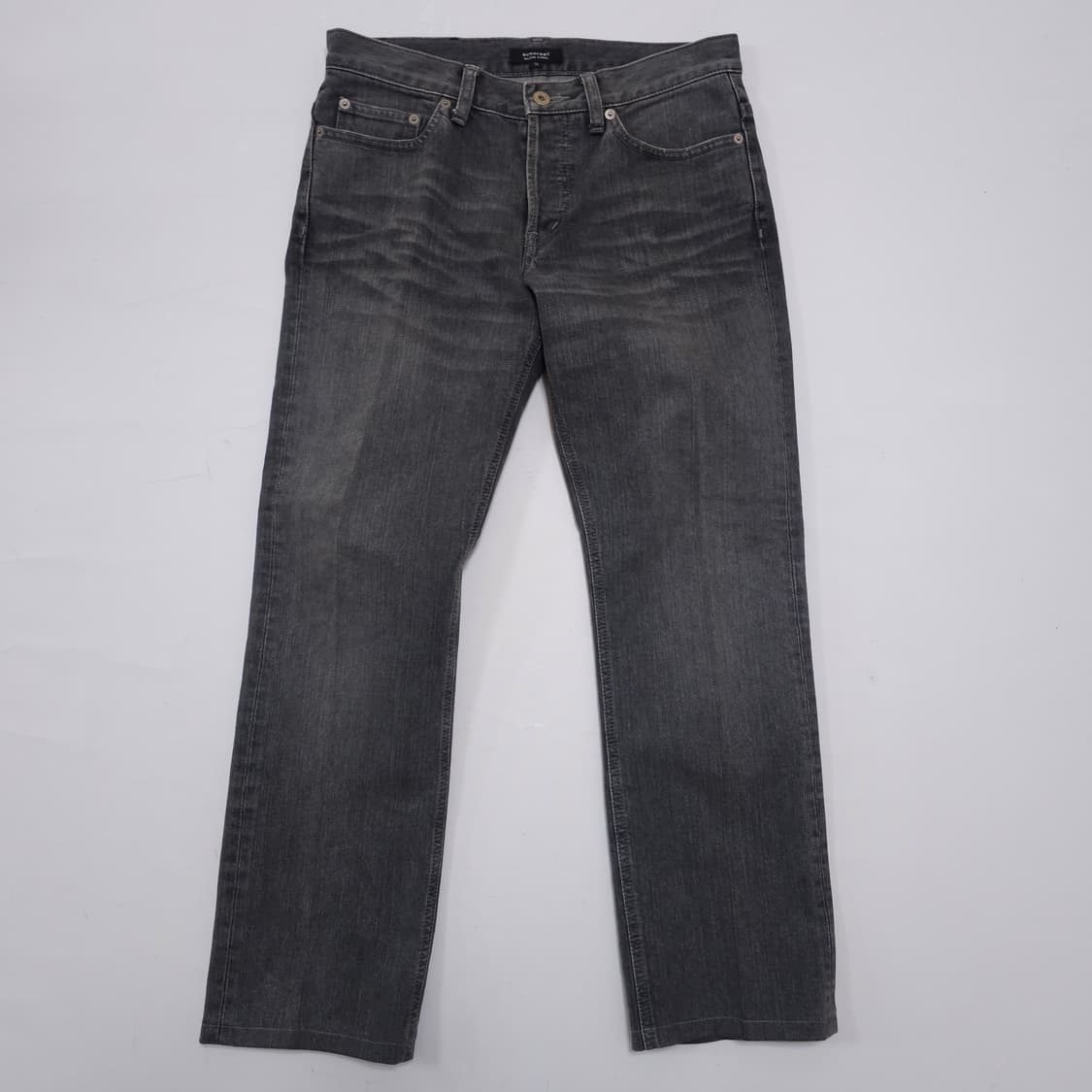 버버리 블랙라벨 흑청 데님 상품이미지1