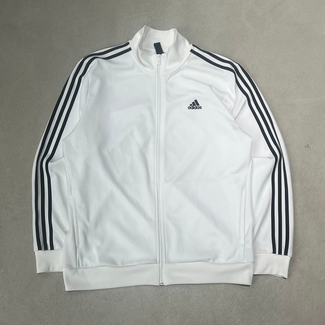 아디다스 올드스쿨 트랙탑 s09324 상품이미지1