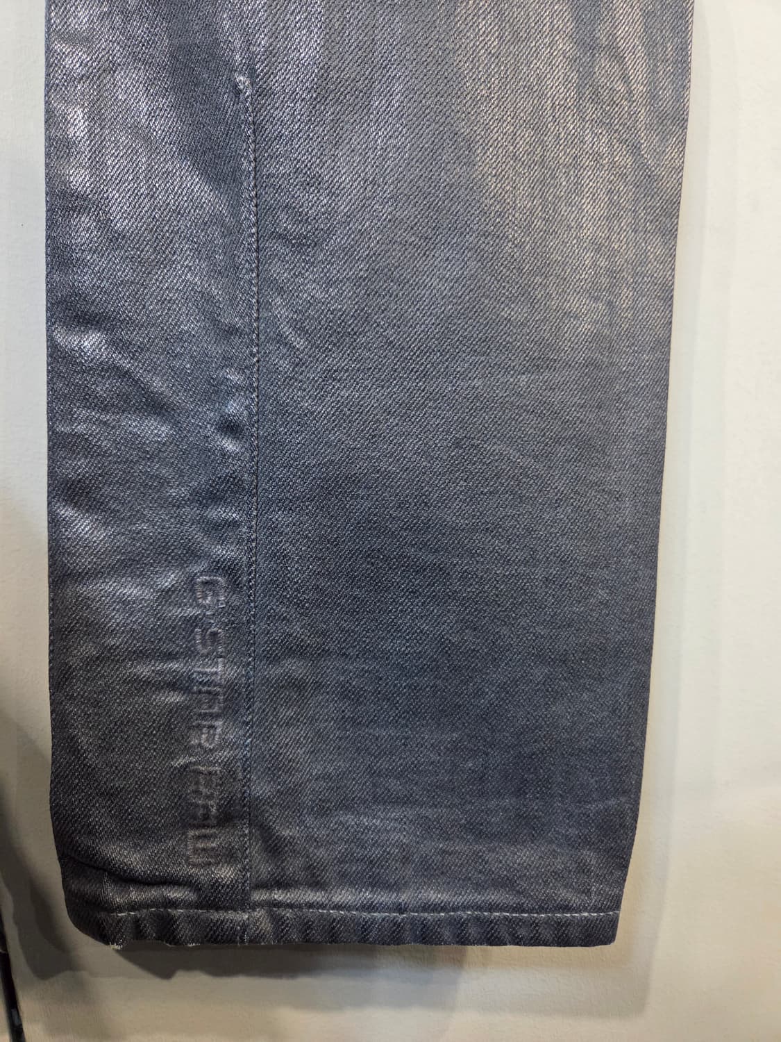 G-Star Raw 블랙 코팅 데님 팬츠(W30/L32)디피용 상품이미지7