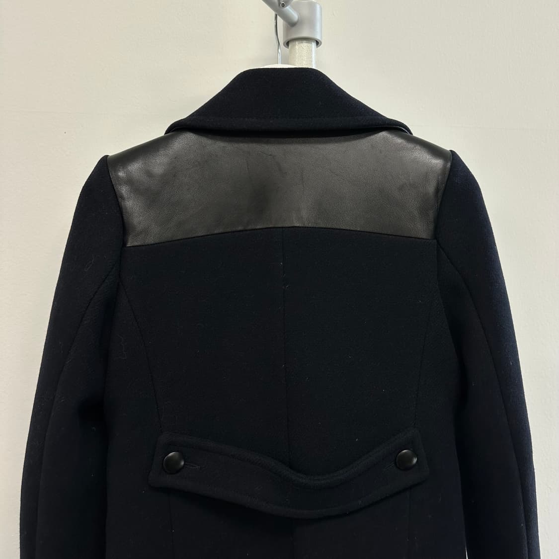 산드로 램스킨 레더 디테일 울 코트 상품이미지7