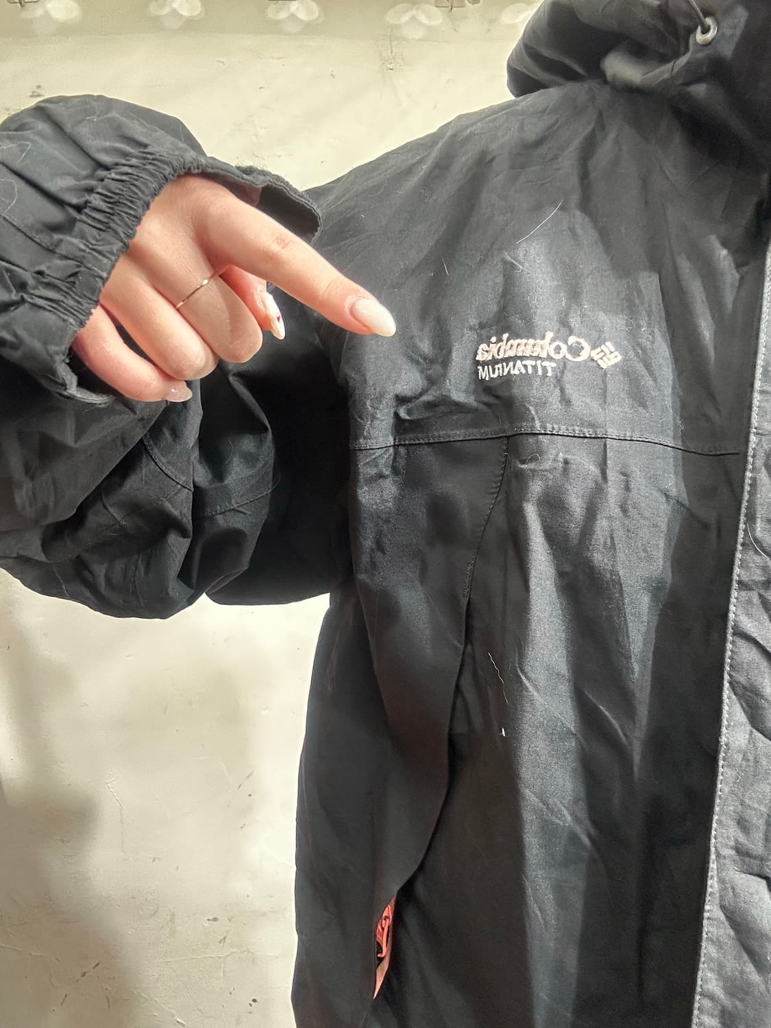 컬럼비아 블랙 기능성 등산 후드 바람막이 오버핏 트랙 자켓 XL 상품이미지3