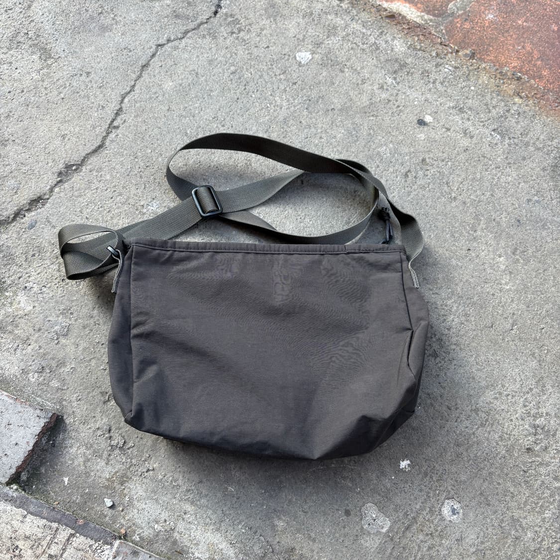 Columbia 콜롬비아 크로스백 가방 상품이미지3