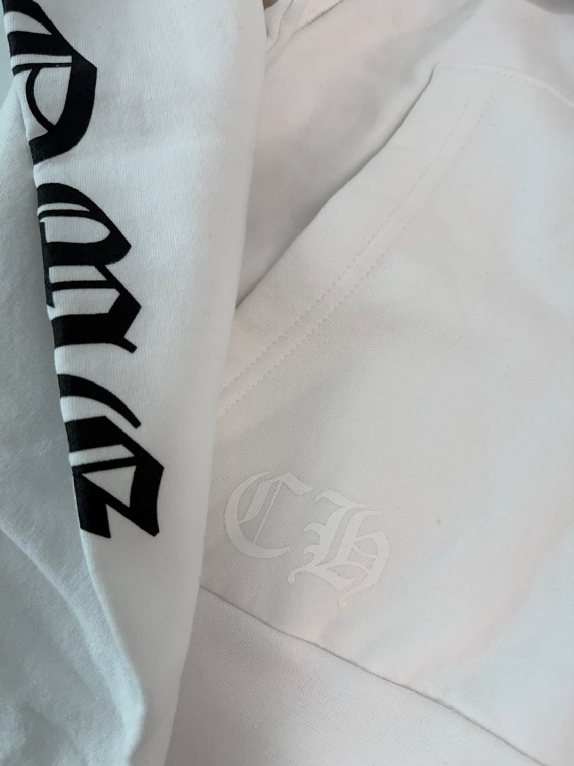 크롬하츠 버티컬 로고 플리스 집업 후드 화이트 상품이미지4