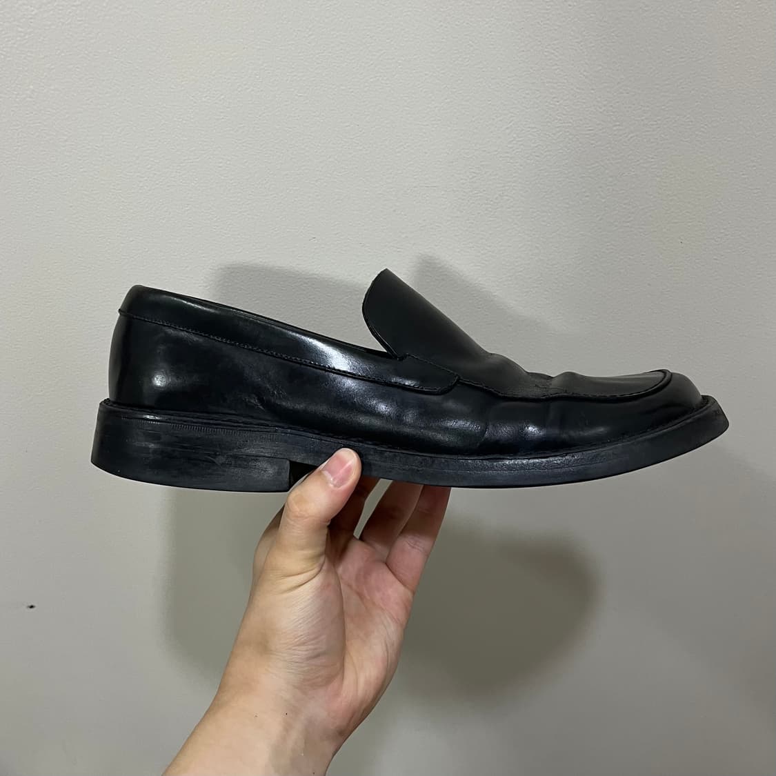Prada Monster Loafers 상품이미지4