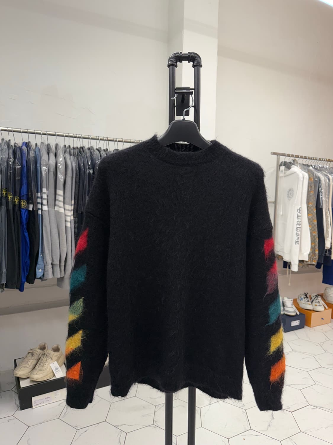 [S] 오프화이트 브러쉬 모헤어 니트 상품이미지2