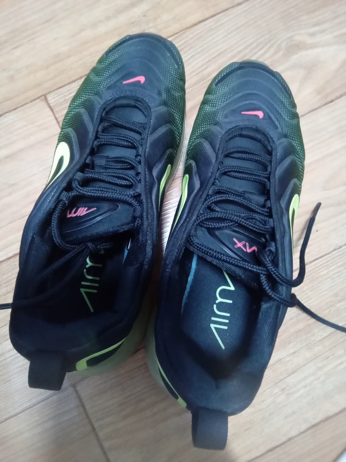 나이키 에어맥스 레트로 퓨처 운동화 상품이미지1