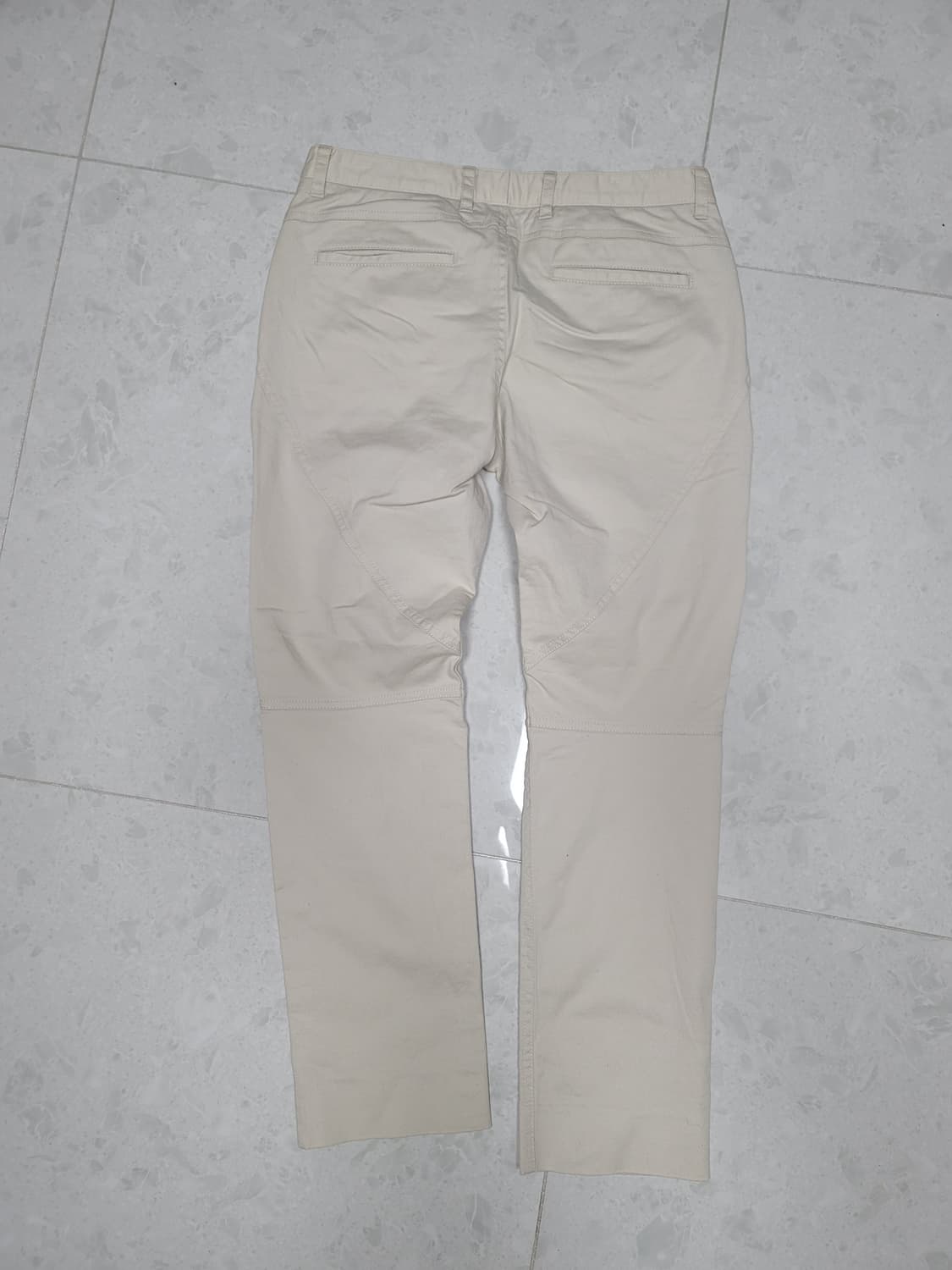 솔리드옴므 스키니 치노팬츠 허리28~30 상태극상

48표기 남성 허리2 상품이미지2