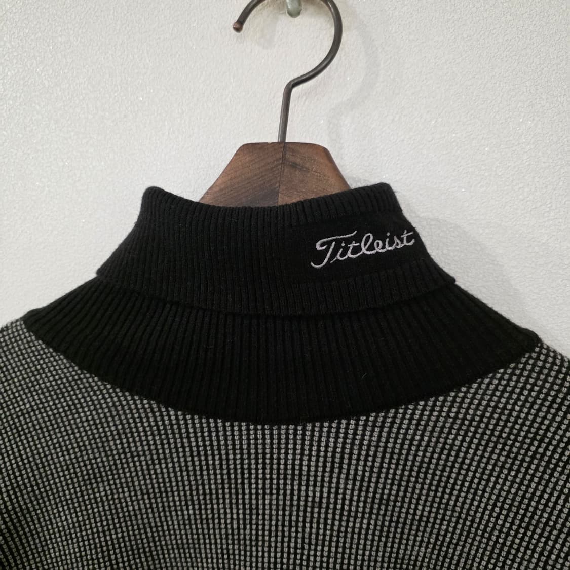 타이틀리스트 터틀넥 니트 M(95) 상품이미지6