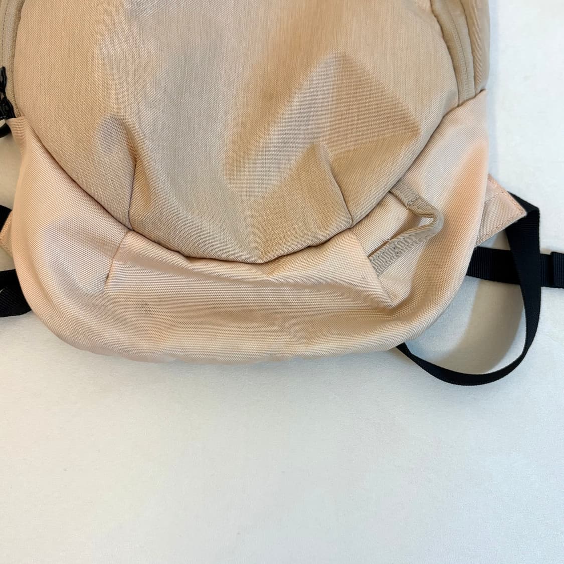 미스치프 롬버스 백팩 베이지 상품이미지2