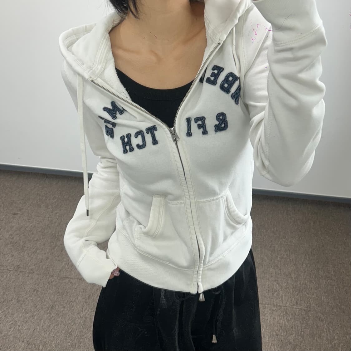 Abercrombie 아베크롬비 네이비 스펠아웃 화이트 후드집업 상품이미지1
