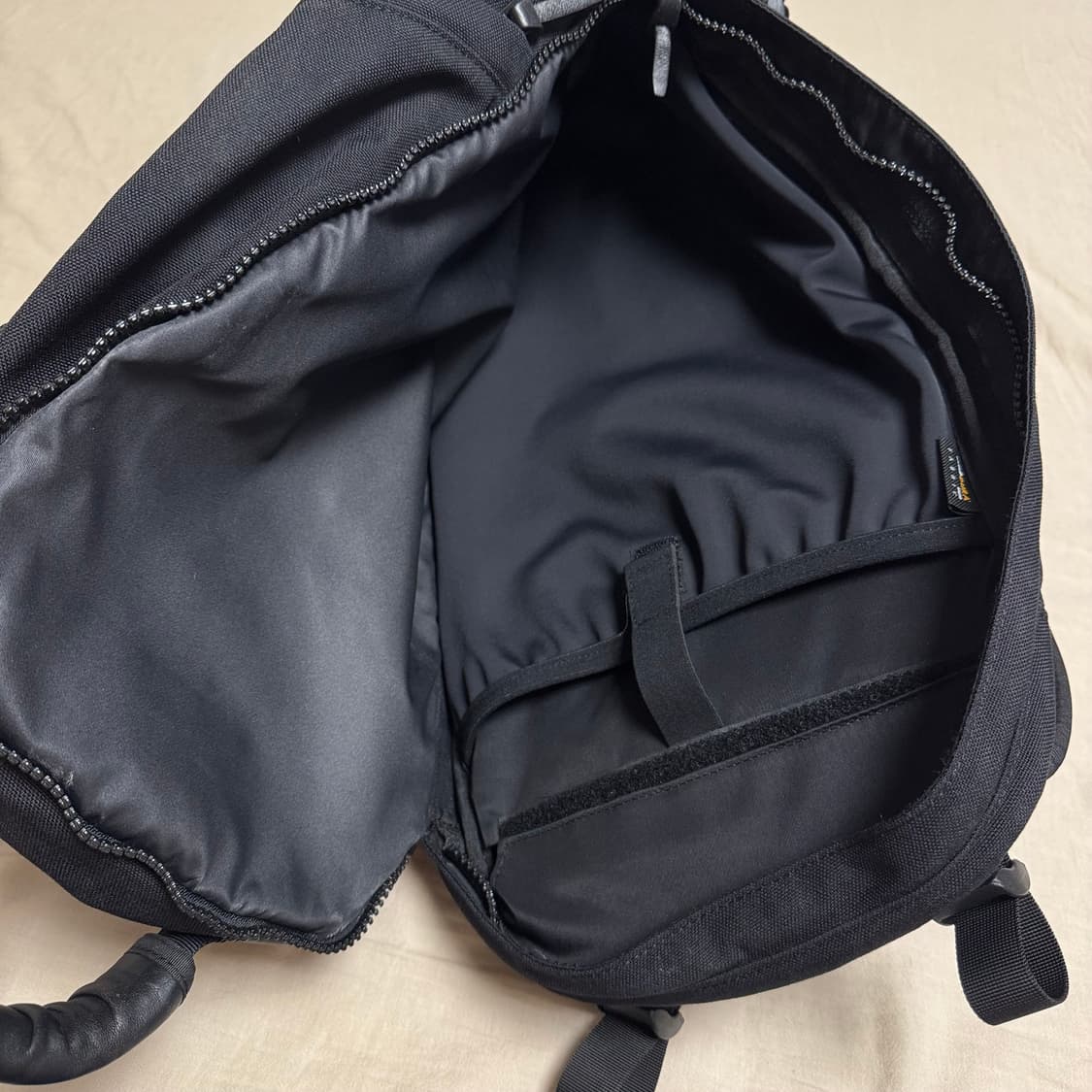 비즈빔 22L 블랙 상품이미지6