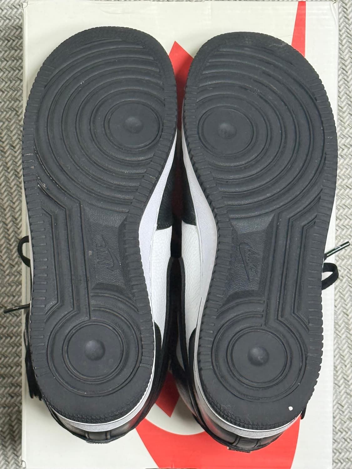 나이키 x 스투시 에어포스 1 '07 미드 SP 285 상품이미지7