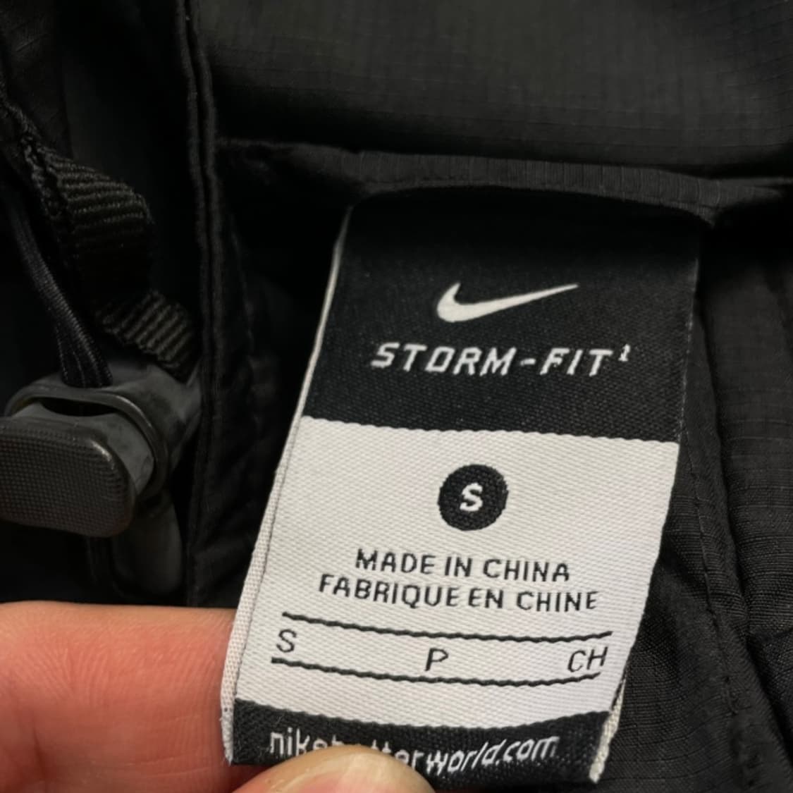 95-100 나이키 스톰핏 바람막이 상품이미지3