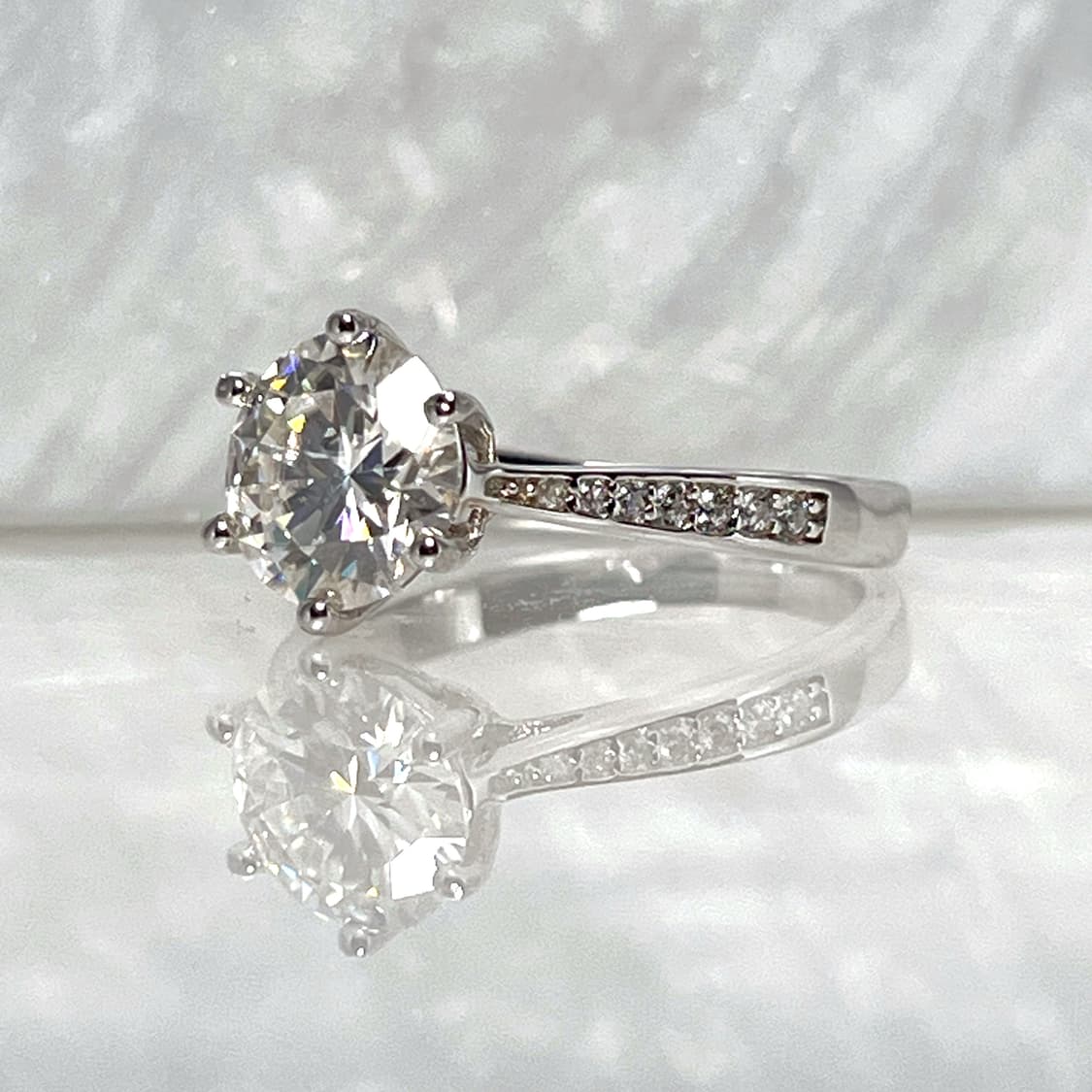 *새상품* 모이사나이트 브릴리언트 컷 헤일로 은반지 상품이미지3