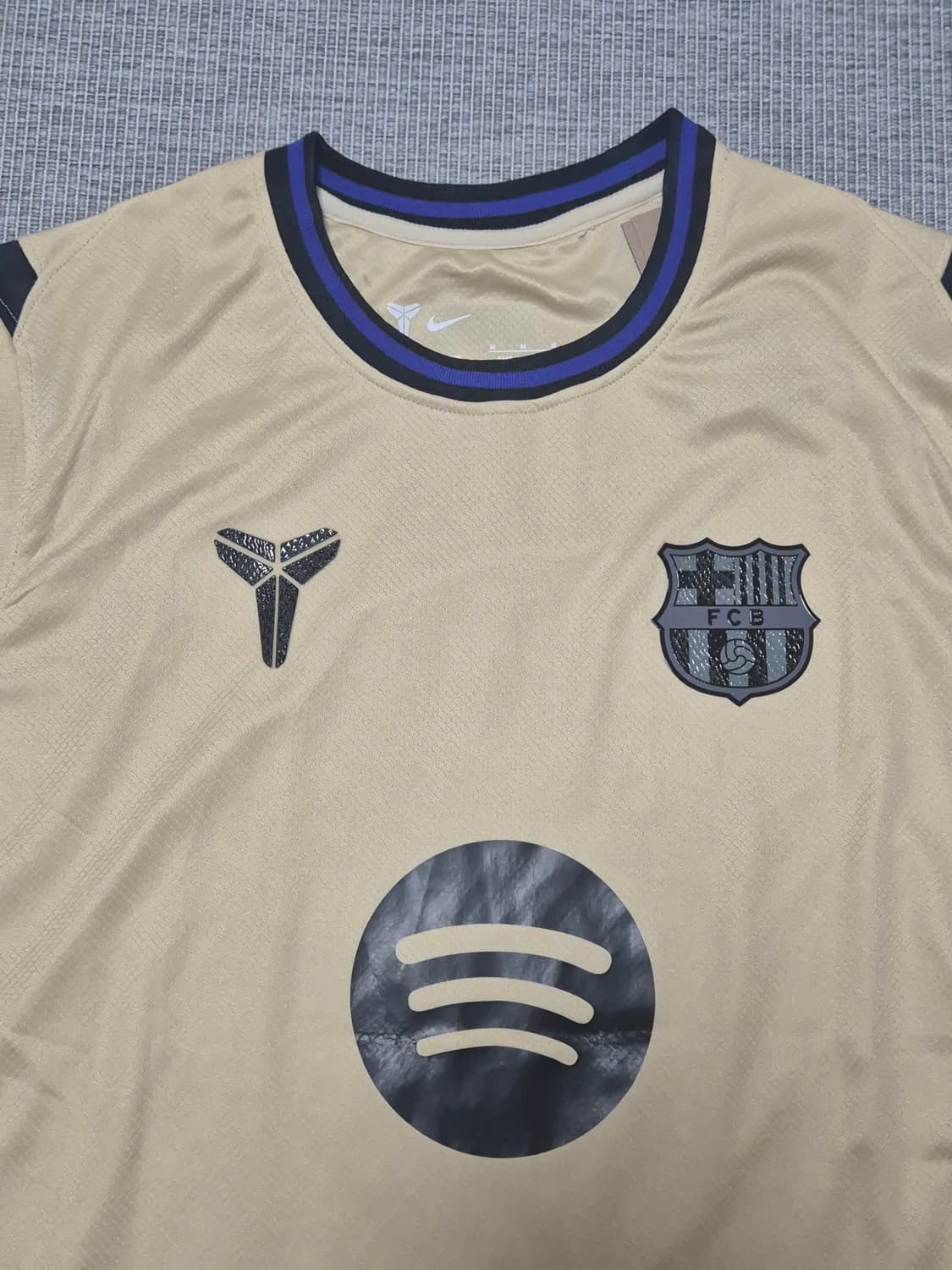 25-26 바르셀로나 어웨이 페드리 유니폼 M 레플리카(하자있음) 상품이미지4