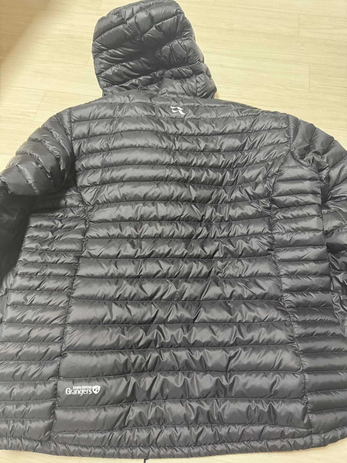 랩 알파인 자켓 블랙 판매합니다 상품이미지3