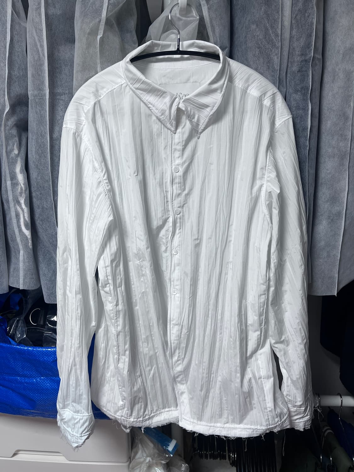 [새상품,L] 26ss yiyae 이예 와이어 셔츠 화이트 상품이미지5