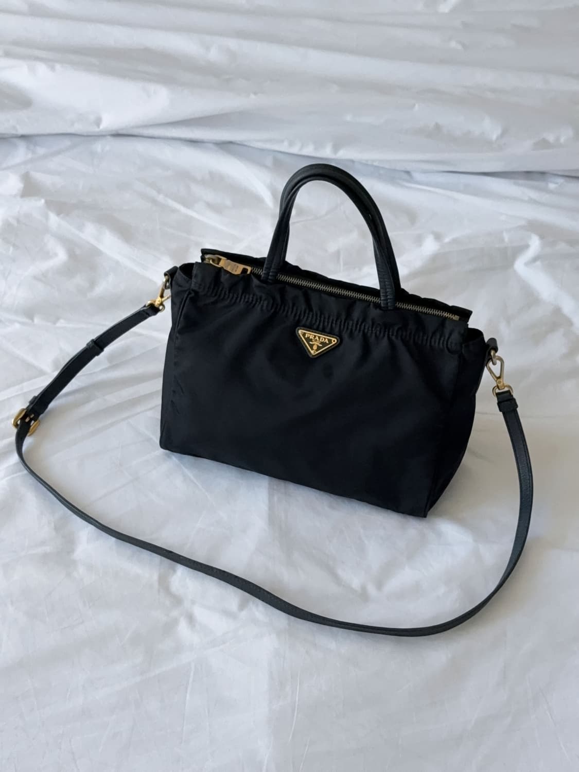 프라다 나일론 토트&크로스백 상품이미지1