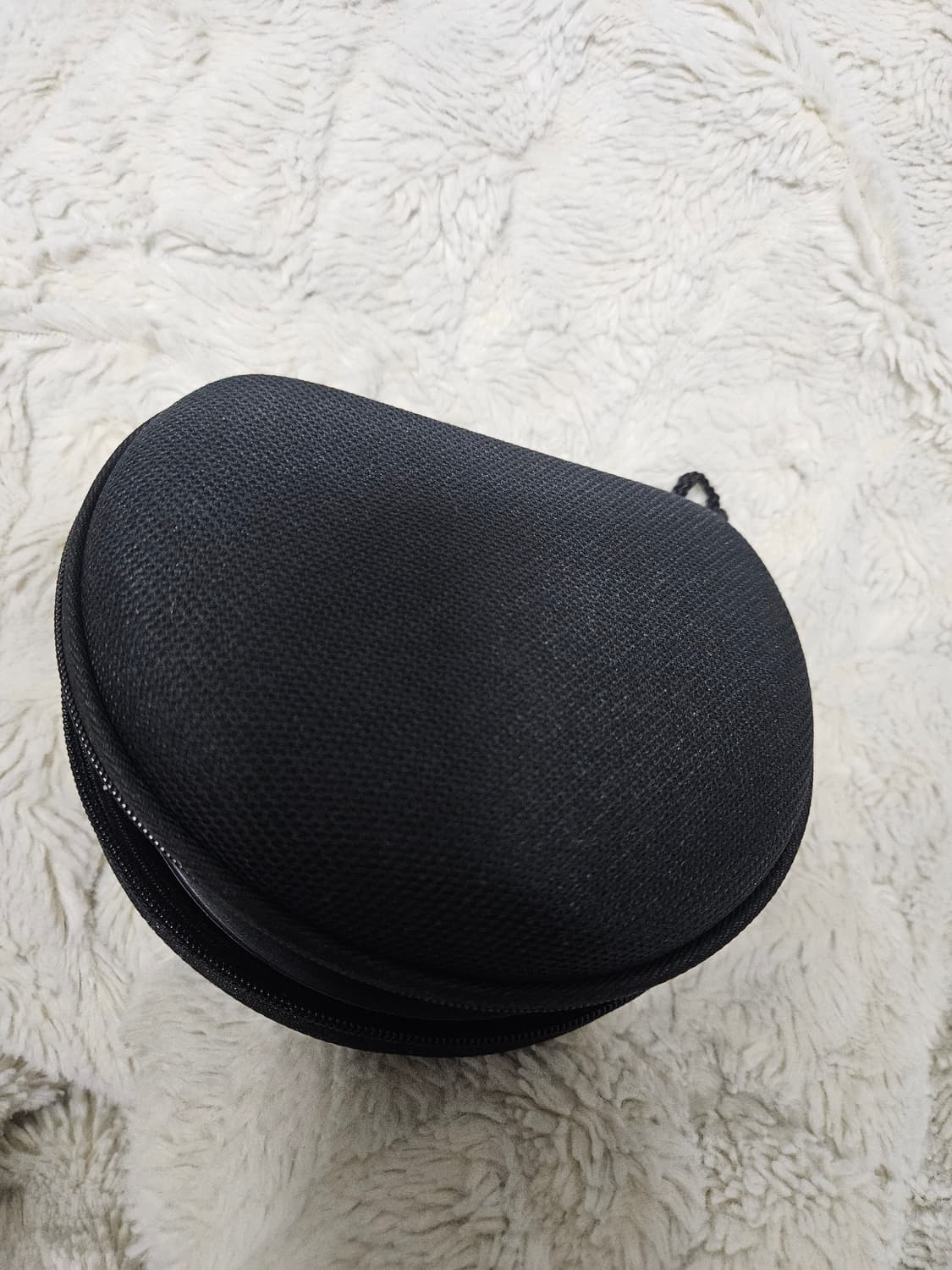 BMW 블랙 헤드폰 미개봉 상품이미지3