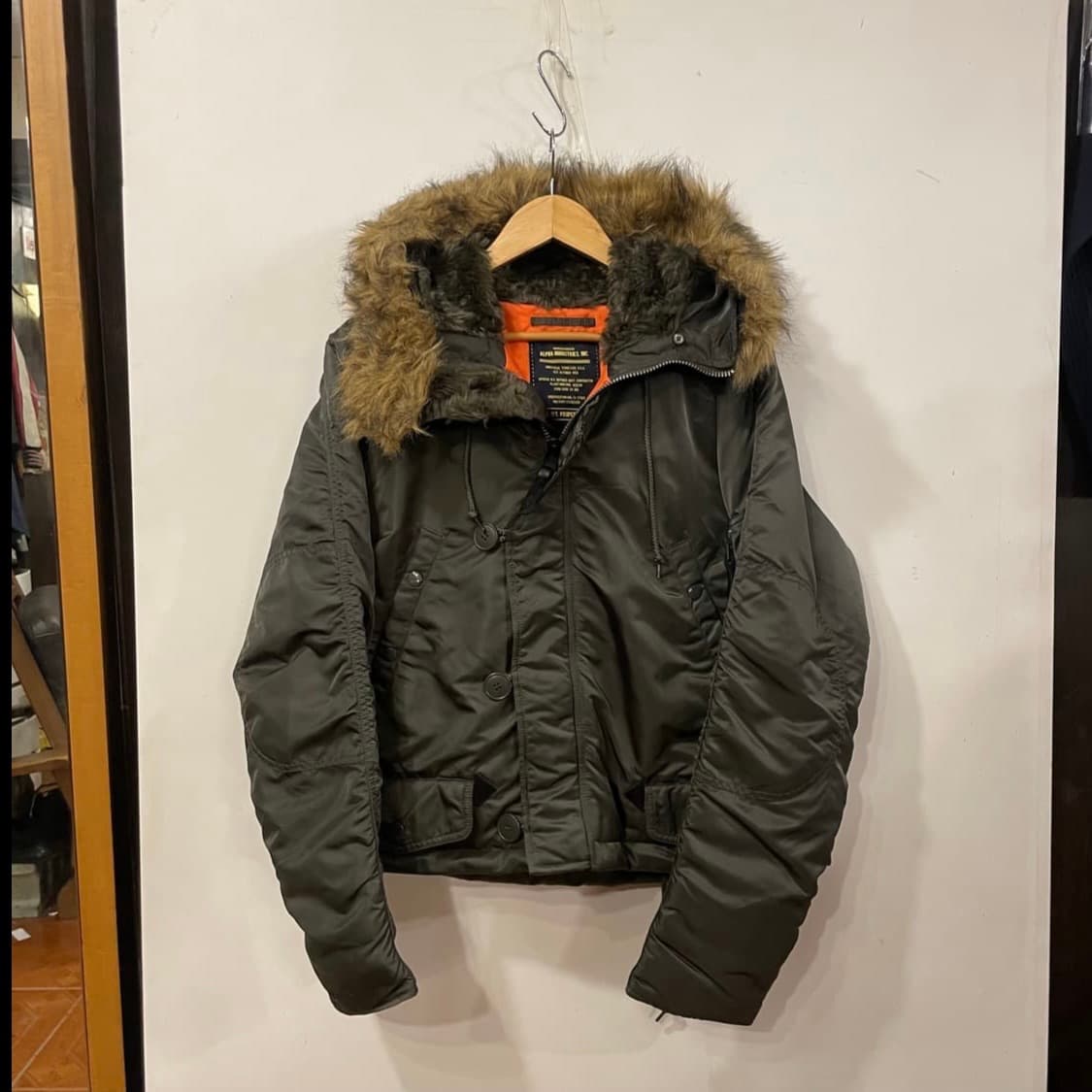 알파인더스트리 리메이크 크롭봄버M 상품이미지3