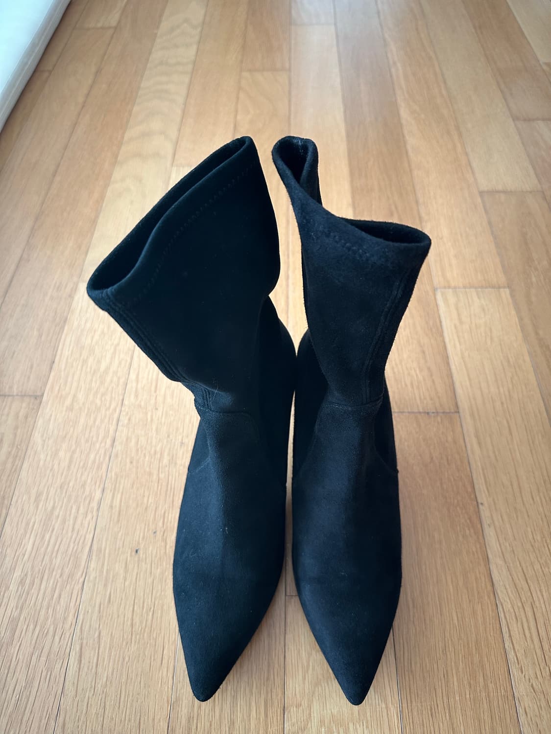 스튜어트와이츠먼 앵클스웨이드 부츠 사이즈 240 US7 상품이미지1