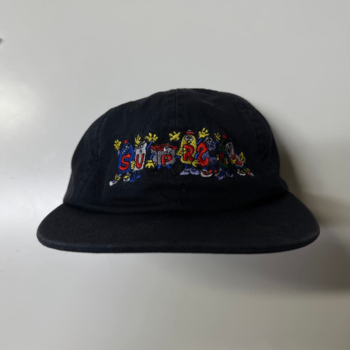 슈프림 프렌즈 6패널 캡 블랙 상품이미지2